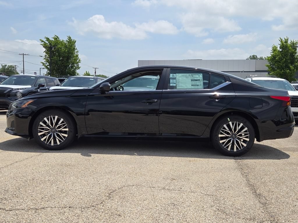 New 2026 Nissan Altima 2.5 SV FWD image 19