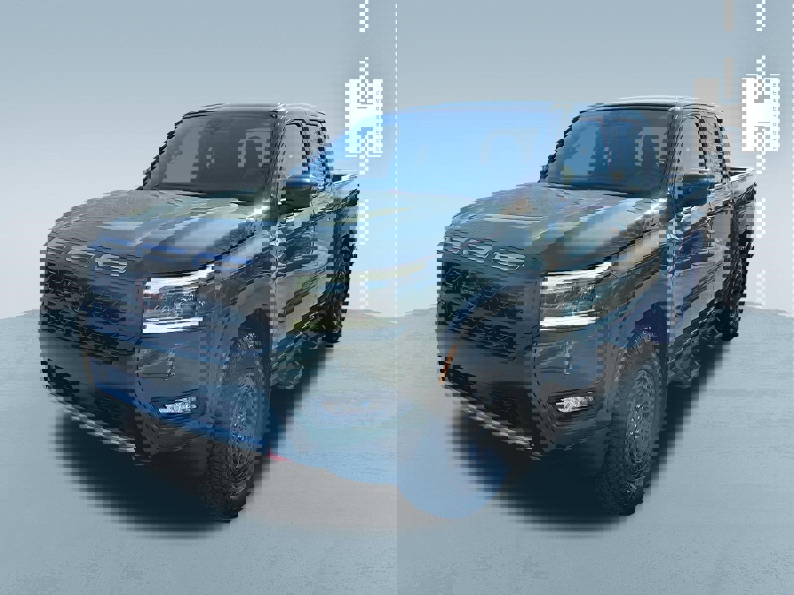 Used 2025 Nissan Frontier Pro-X image 3