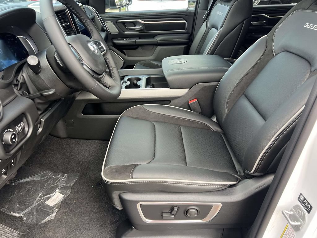 New 2027 RAM 1500 Laramie w/ Night Edition AWD/4WD image 18