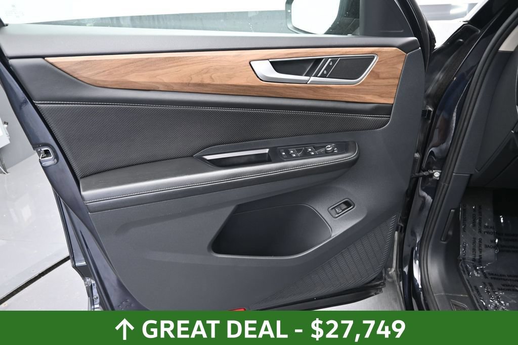 Used 2024 Volkswagen Atlas SE AWD/4WD image 20