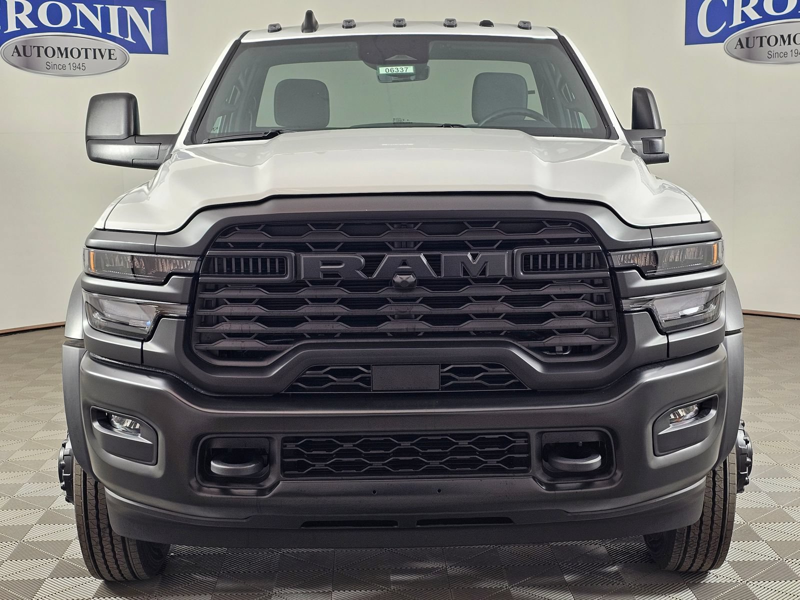 New 2026 RAM 5500 Tradesman w/ Max Tow Package AWD/4WD image 9