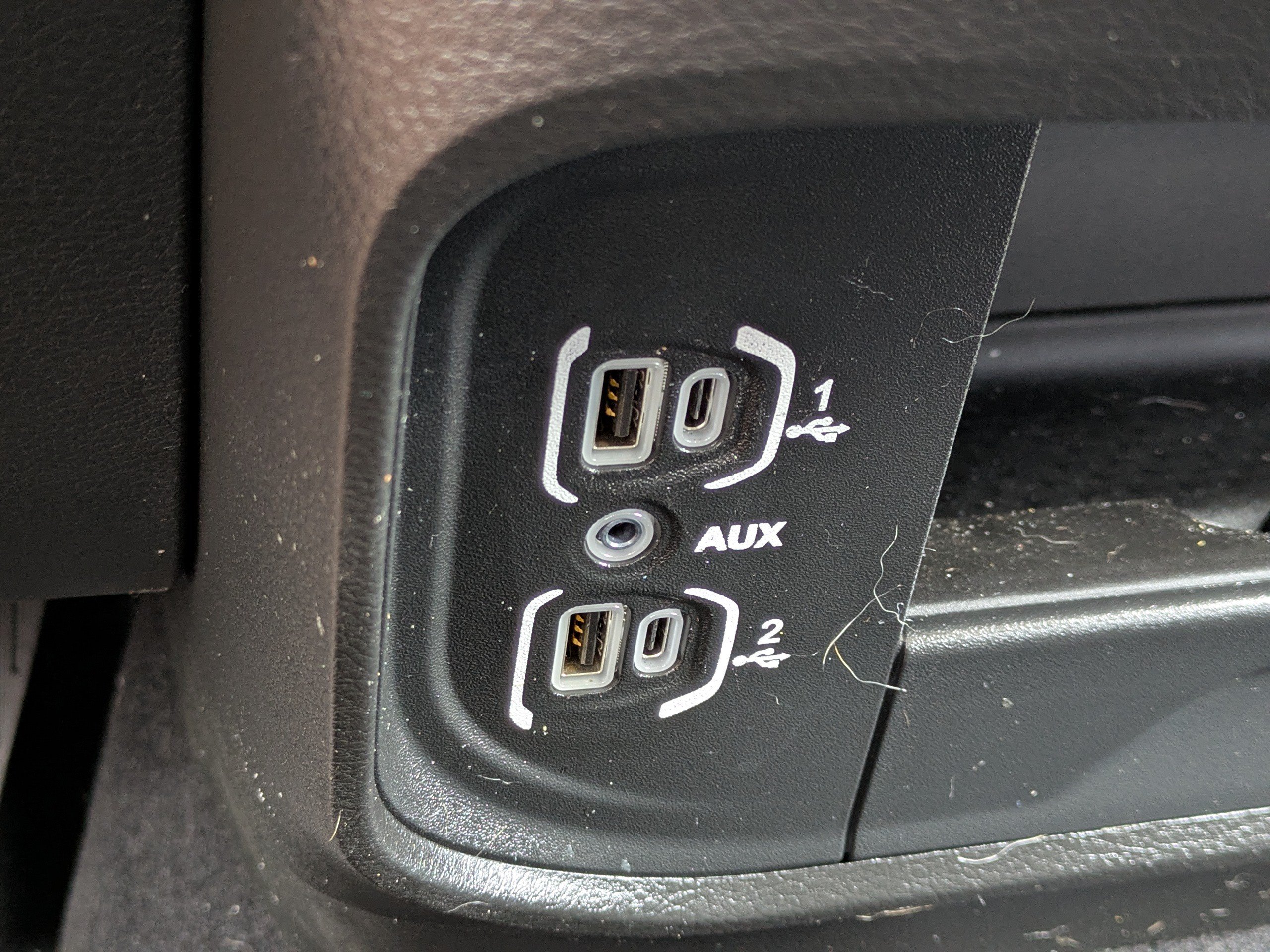 Used 2024 RAM 2500 Laramie w/ Safety Group AWD/4WD image 33