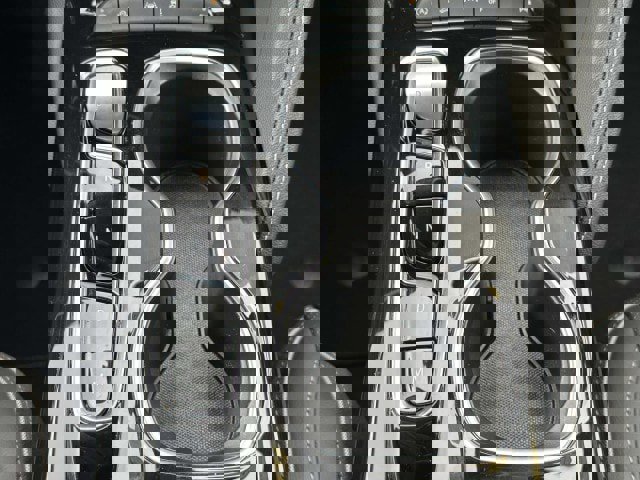 Used 2023 Buick Envision Essence image 23