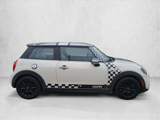 Used 2016 MINI Cooper S image 4