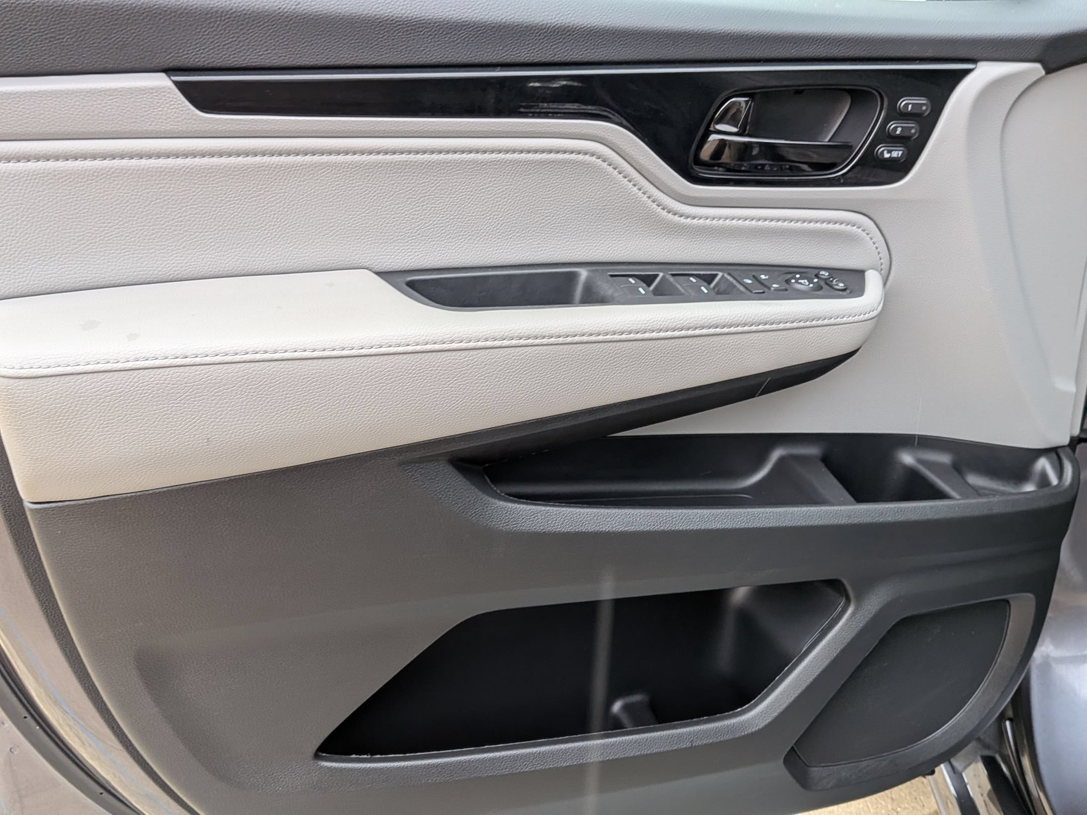 Certified 2024 Honda Odyssey Elite image 12