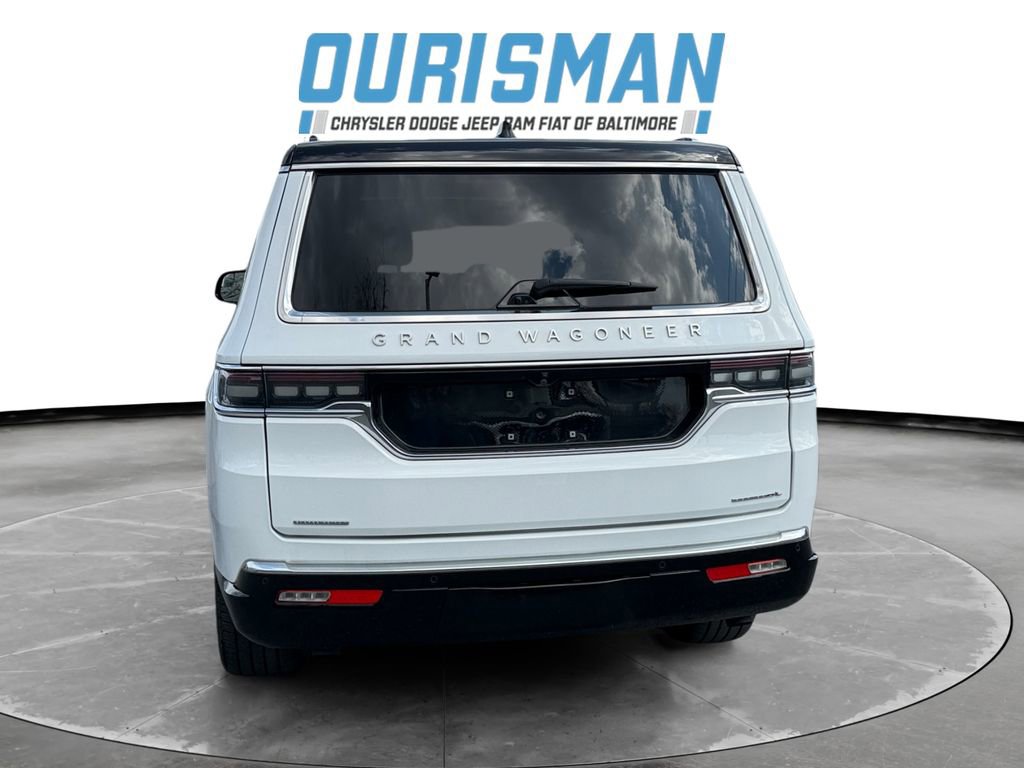 Used 2023 Jeep Grand Wagoneer L Series II AWD/4WD image 5