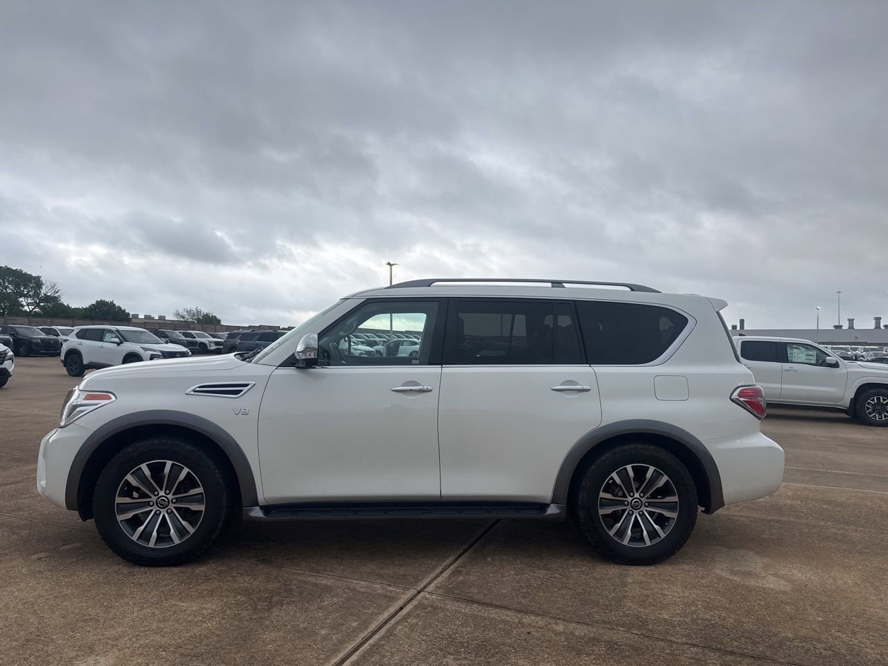 Used 2020 Nissan Armada SL w/ Premium Package image 12