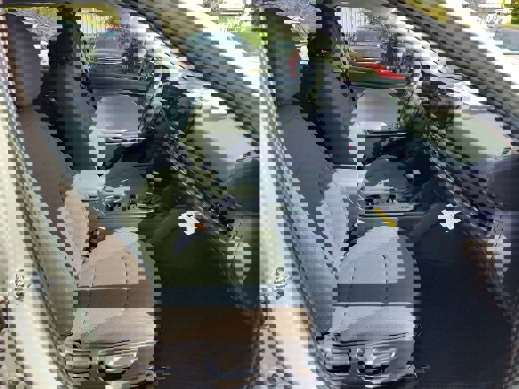 New 2026 Kia K4 LXS image 7