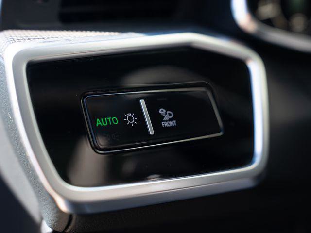 Certified 2023 Audi RS 6 w/ Carbon Optic Package AWD/4WD image 29