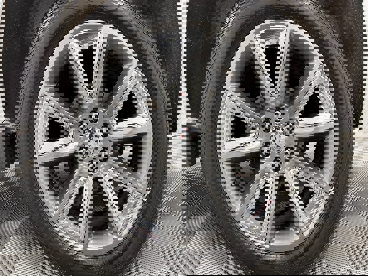 Used 2016 Chevrolet Suburban LTZ image 37