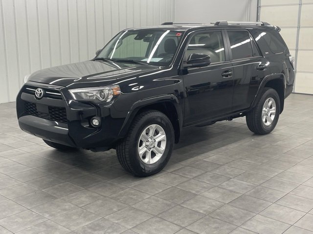 Used 2024 Toyota 4Runner SR5 image 4