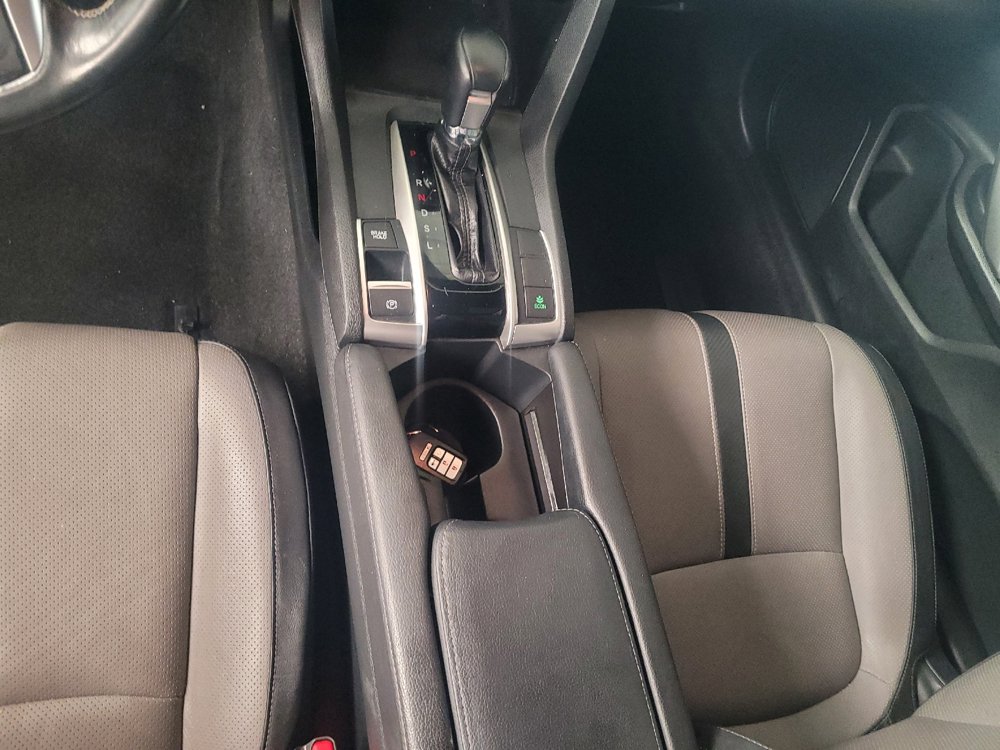 Used 2016 Honda Civic Touring image 26