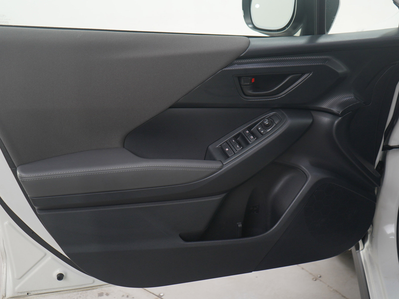 Certified 2025 Subaru Crosstrek 2.0i Premium image 18