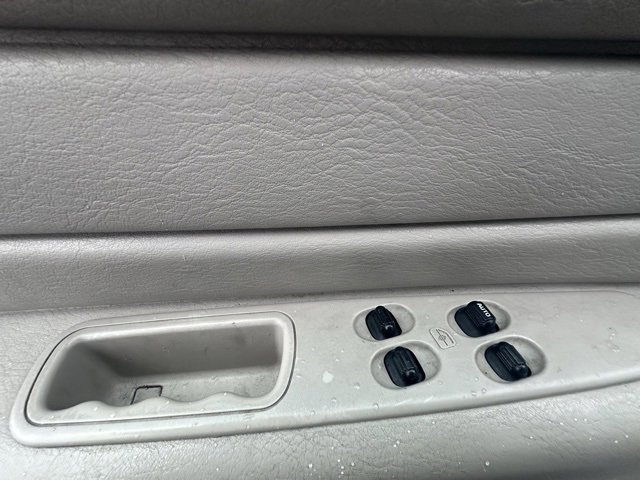 Used 2006 Chrysler Sebring Touring image 10