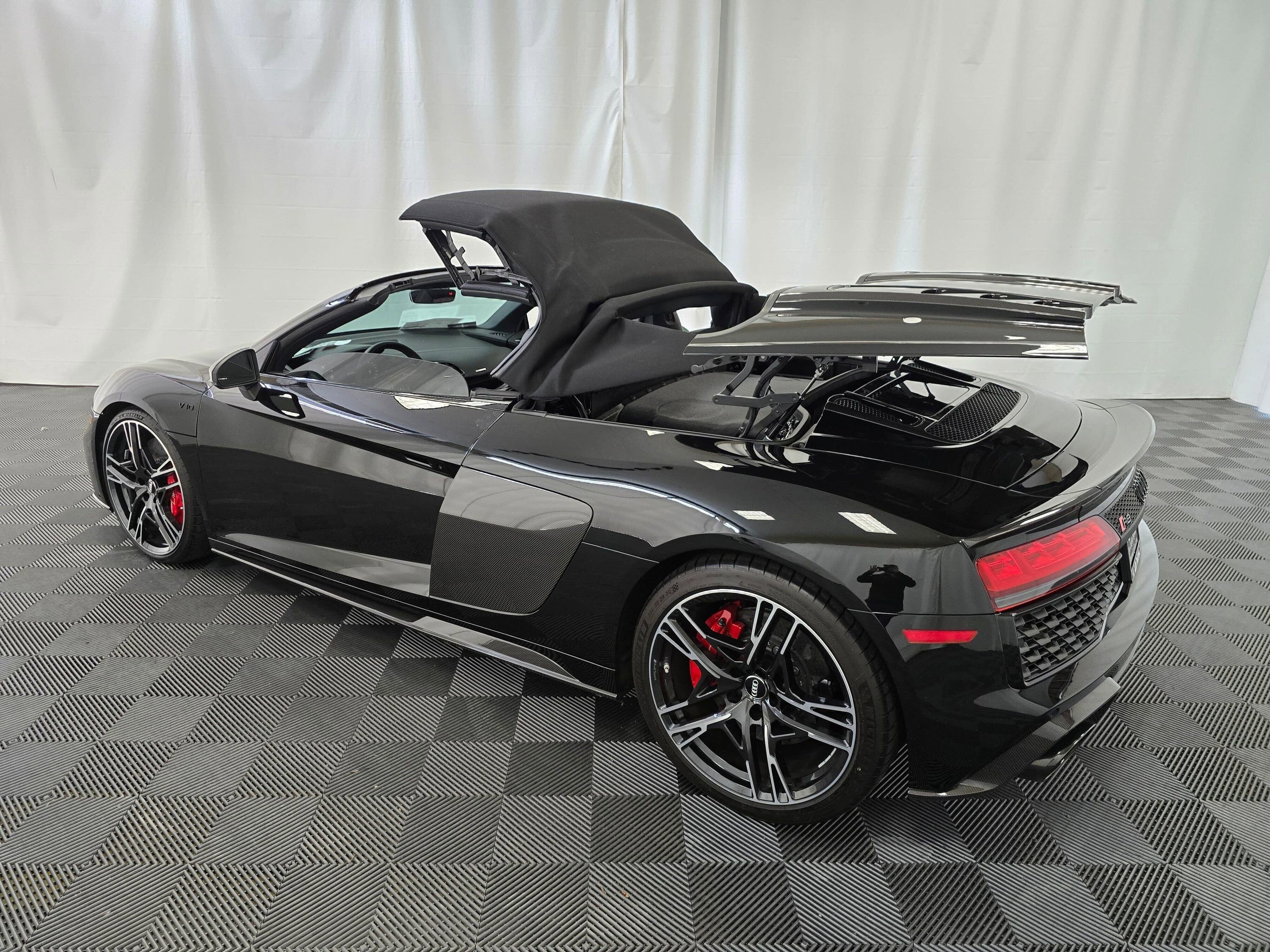Used 2020 Audi R8 V10 performance image 31