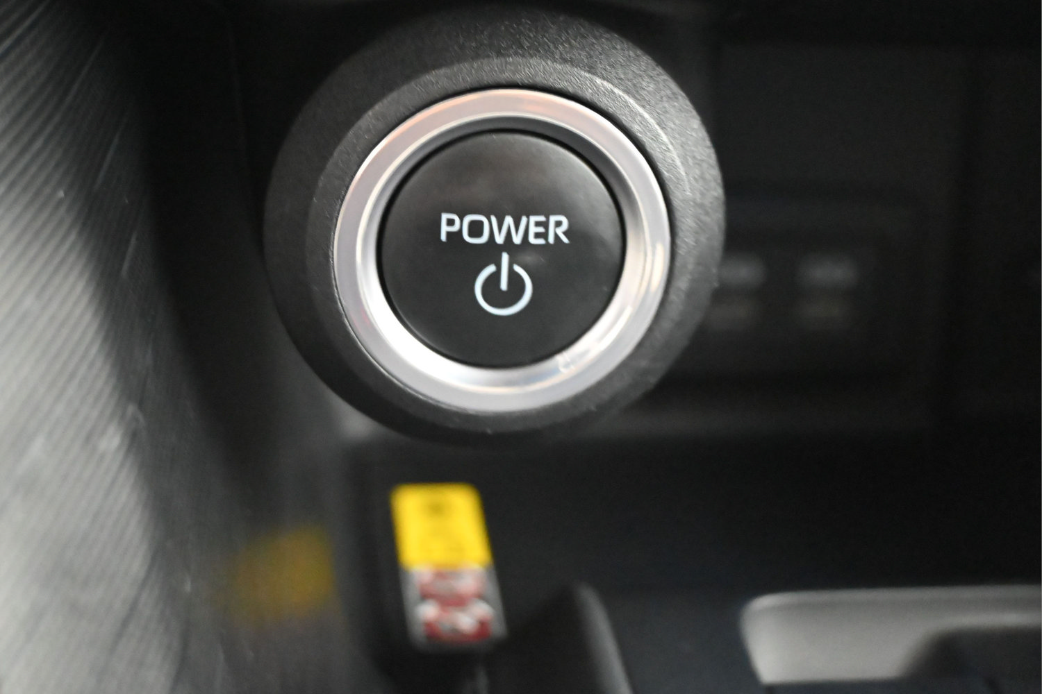 Used 2023 Toyota Venza Nightshade AWD/4WD image 8