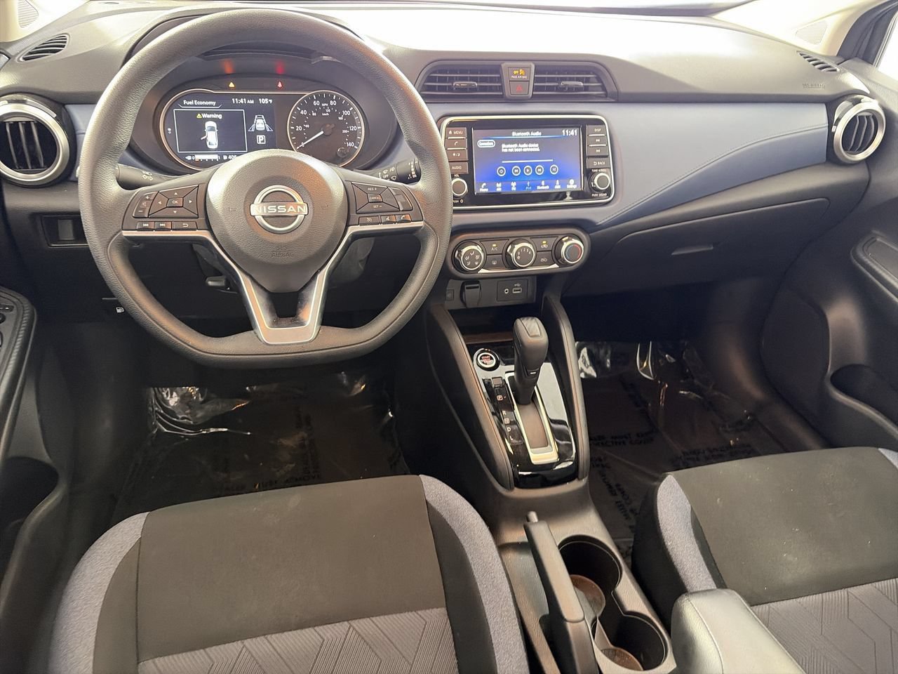Used 2025 Nissan Versa SV FWD image 20