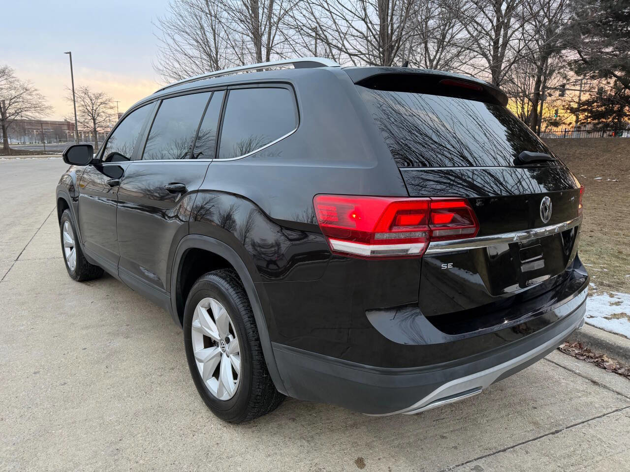 Used 2018 Volkswagen Atlas SE FWD image 22