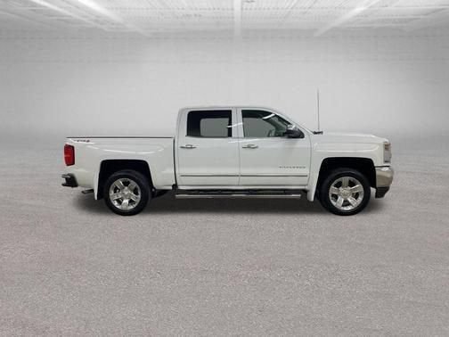 Used 2017 Chevrolet Silverado 1500 LTZ w/ Sport Package AWD/4WD image 16