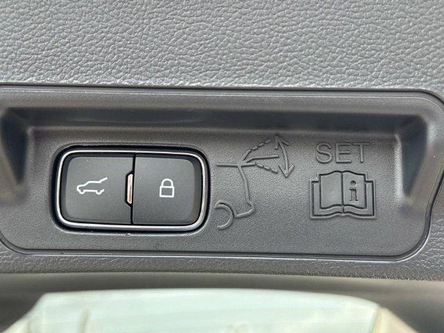 New 2026 Ford Explorer Active w/ Active Comfort Package RWD image 15