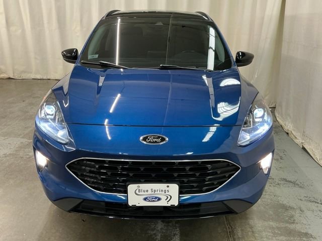 Used 2022 Ford Escape SEL w/ SEL Stealth AWD Package image 9
