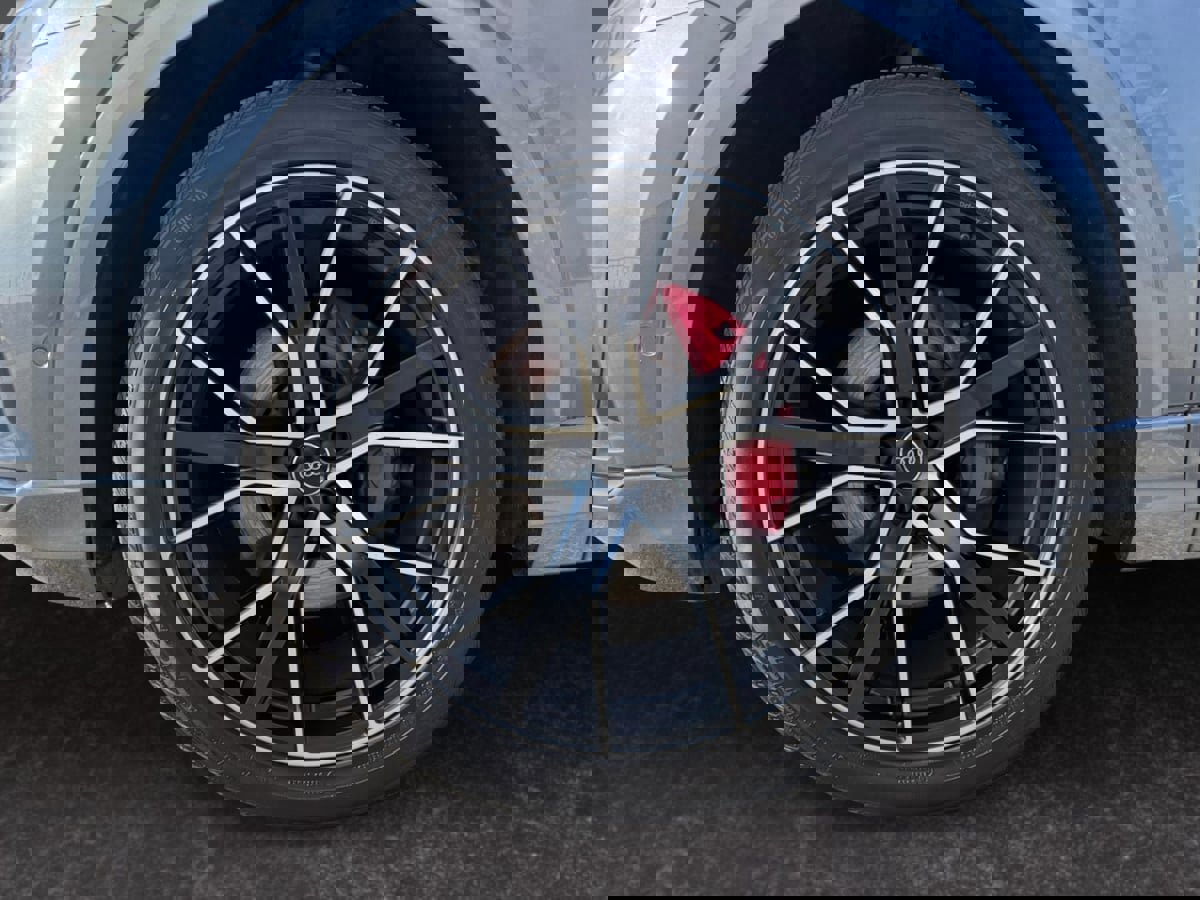 Used 2020 Audi Q8 Premium Plus w/ Premium Plus Package image 9