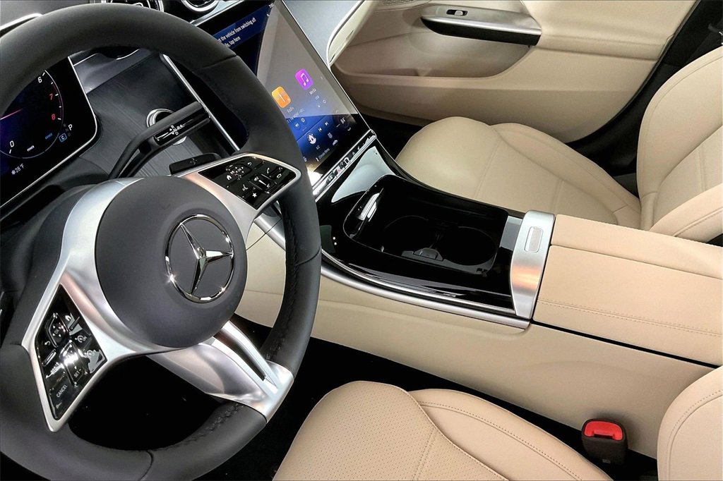 New 2026 Mercedes-Benz C 300 4MATIC Sedan image 8