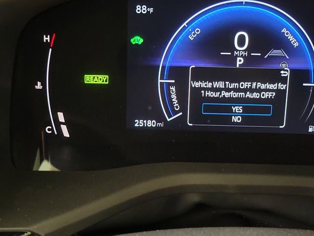 Used 2025 Toyota Camry SE w/ Convenience Package FWD image 2