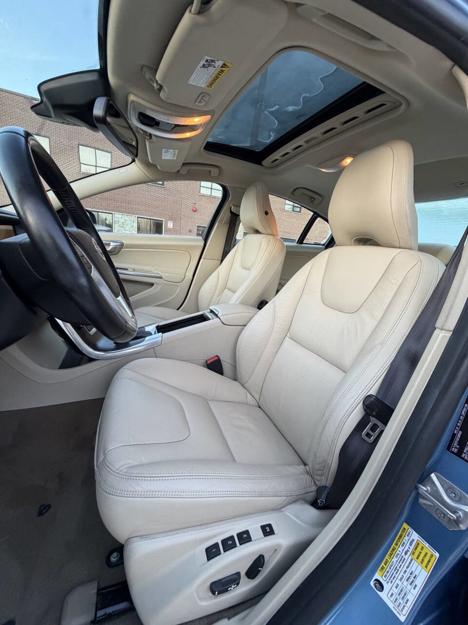 Used 2014 Volvo S60 T5 image 9