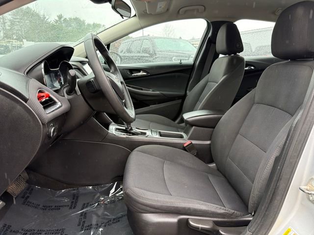 Used 2016 Chevrolet Cruze LT image 11