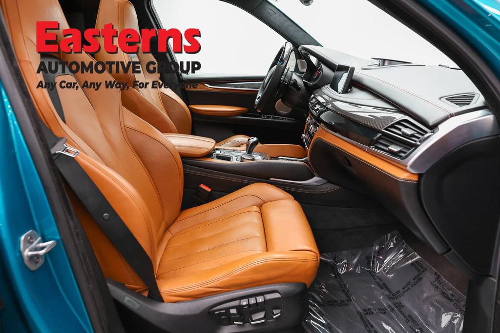 Used 2016 BMW X5 M AWD/4WD image 25