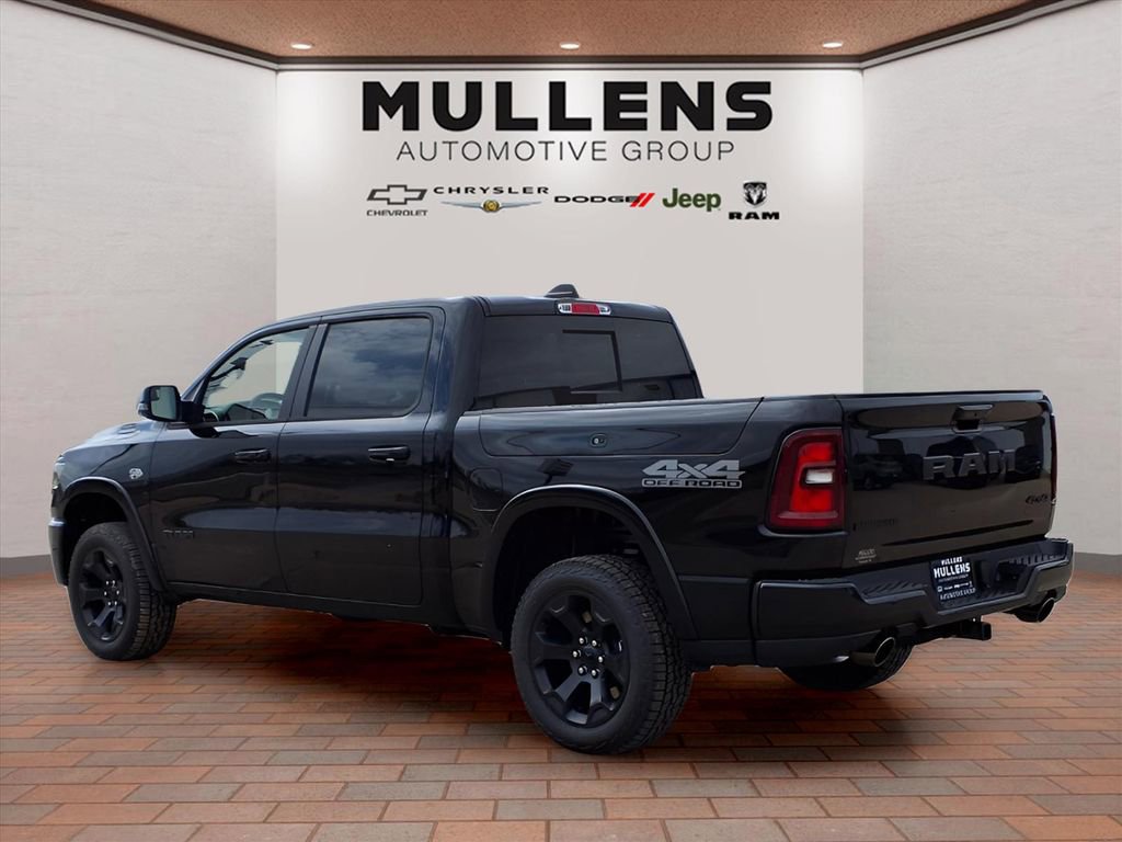 New 2026 RAM 1500 4x4 Crew Cab image 7