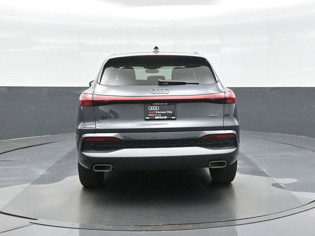 Certified 2025 Audi Q5 Premium w/ Convenience Package AWD/4WD image 6