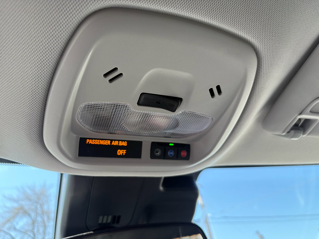 New 2026 Chevrolet Trax LT w/ Midnight Edition image 16