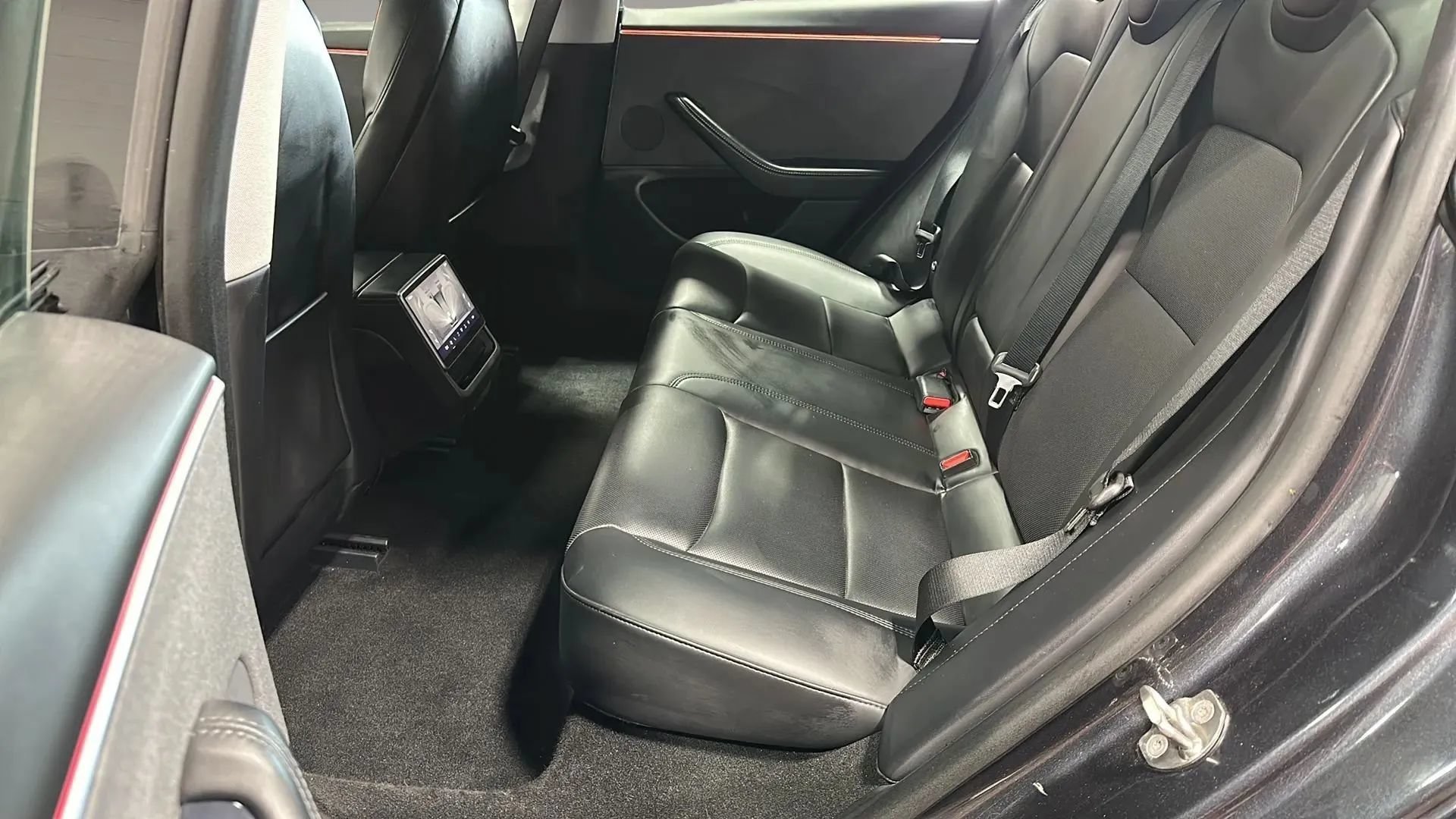 Used 2024 Tesla Model 3 Standard Range RWD image 11