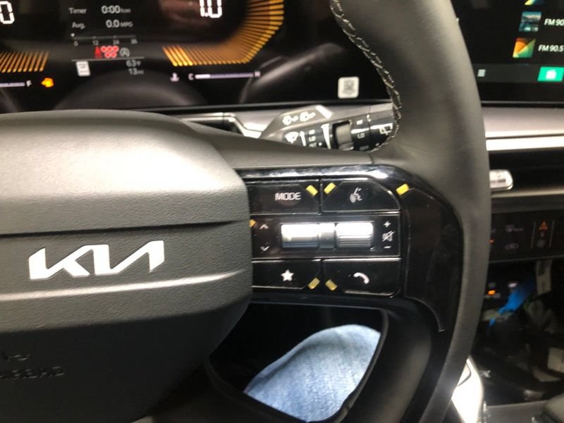 New 2026 Kia Sorento S FWD image 24
