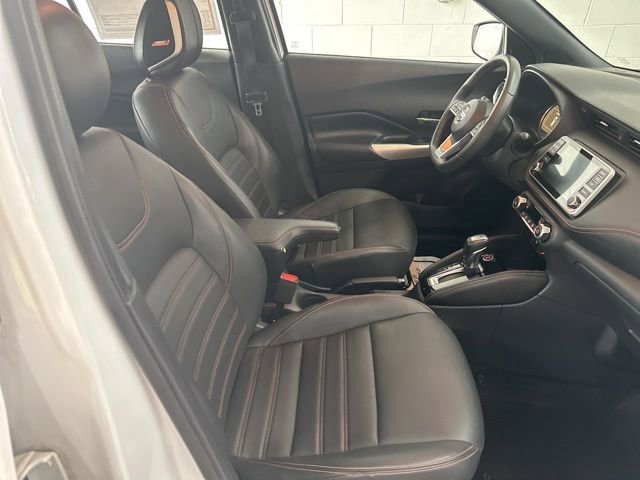 Used 2020 Nissan Kicks SR w/ SR Premium Package FWD image 21