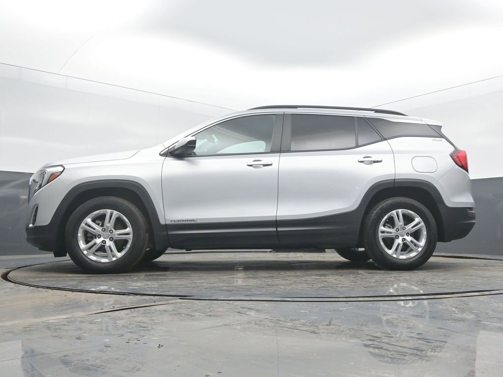 Used 2021 GMC Terrain SLE w/ Driver Convenience Package image 47