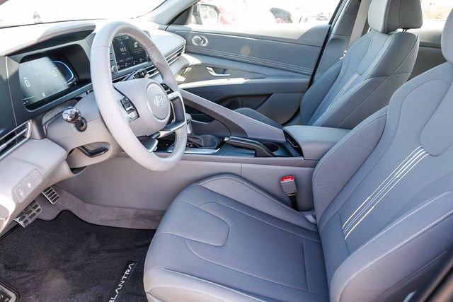 New 2026 Hyundai Elantra Sport FWD image 22