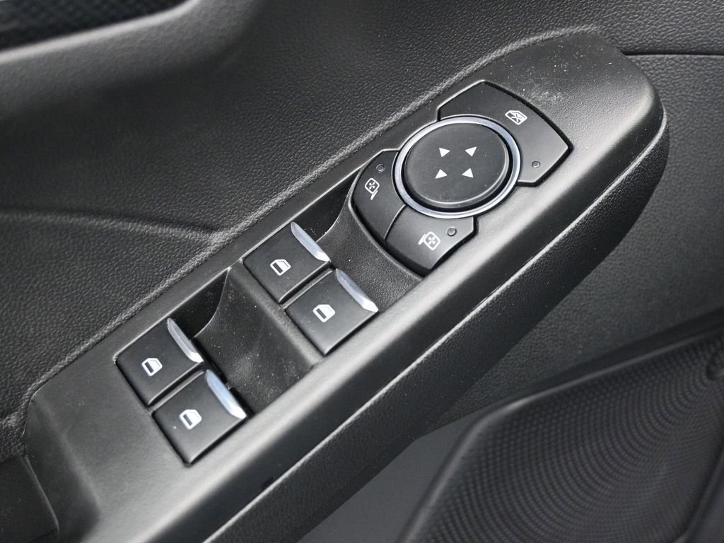 New 2025 Ford Escape ST-Line w/ Equipment Group 301A image 10