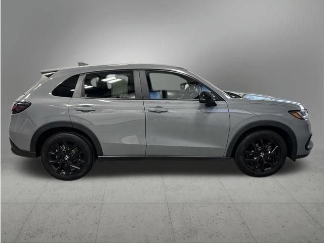 Certified 2025 Honda HR-V Sport image 7