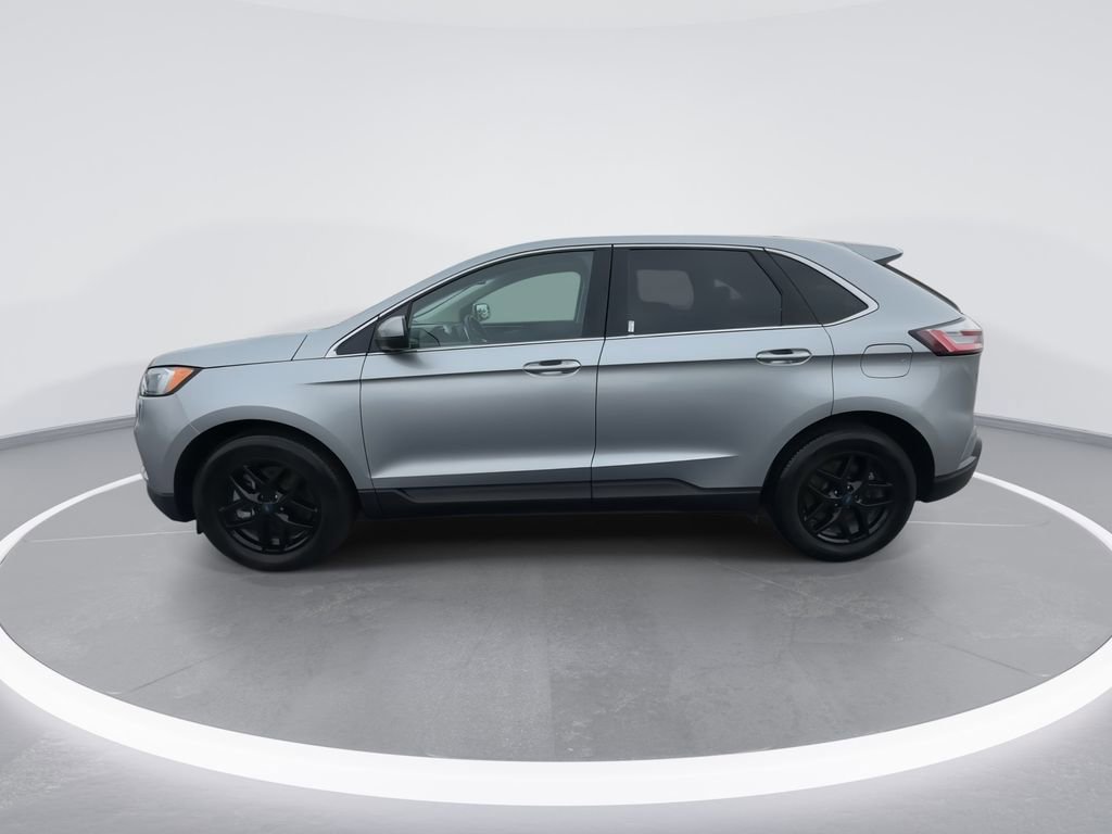 Used 2022 Ford Edge SEL image 5