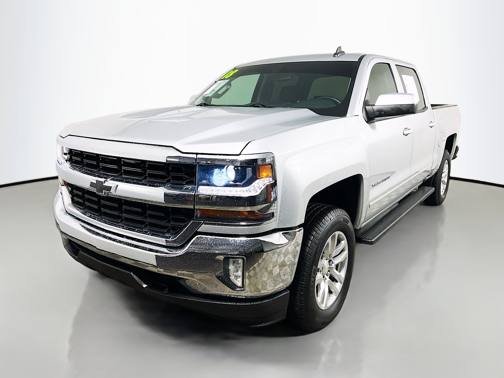 Used 2018 Chevrolet Silverado 1500 LT w/ All Star Edition image 10