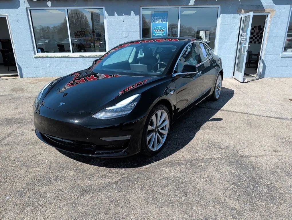 Used 2019 Tesla Model 3 Long Range image 3