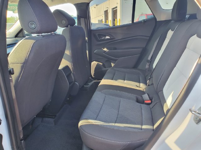 Certified 2024 Chevrolet Trax LS w/ Driver Confidence Package FWD image 11