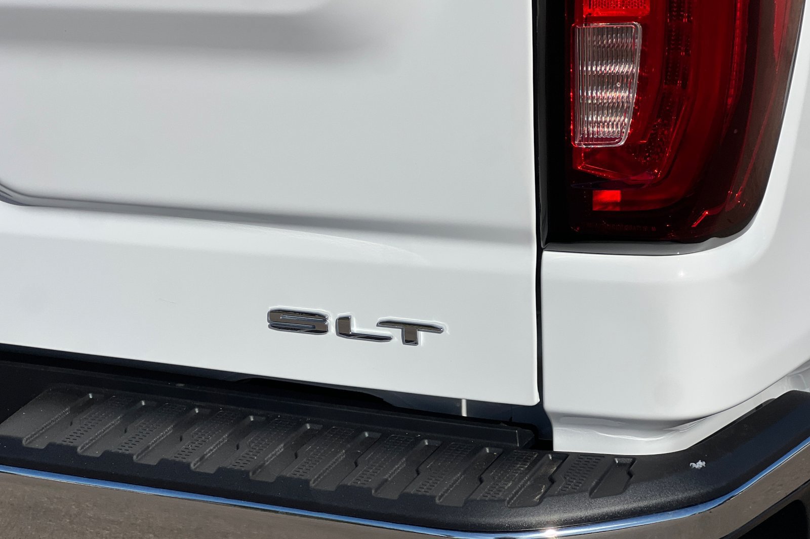 New 2026 GMC Sierra 1500 SLT w/ SLT Convenience Package AWD/4WD image 21