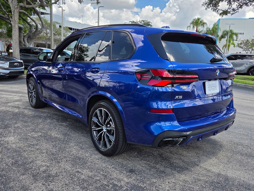 Used 2024 BMW X5 M60i AWD/4WD image 15
