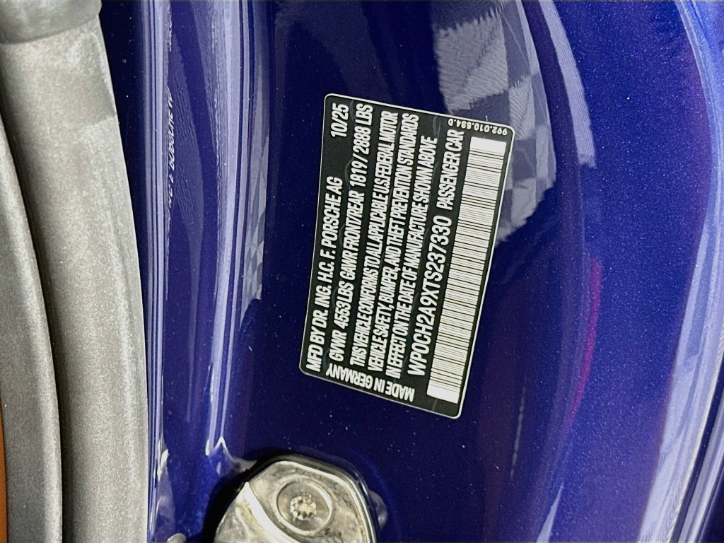 Certified 2026 Porsche 911 Carrera 4S AWD/4WD image 32