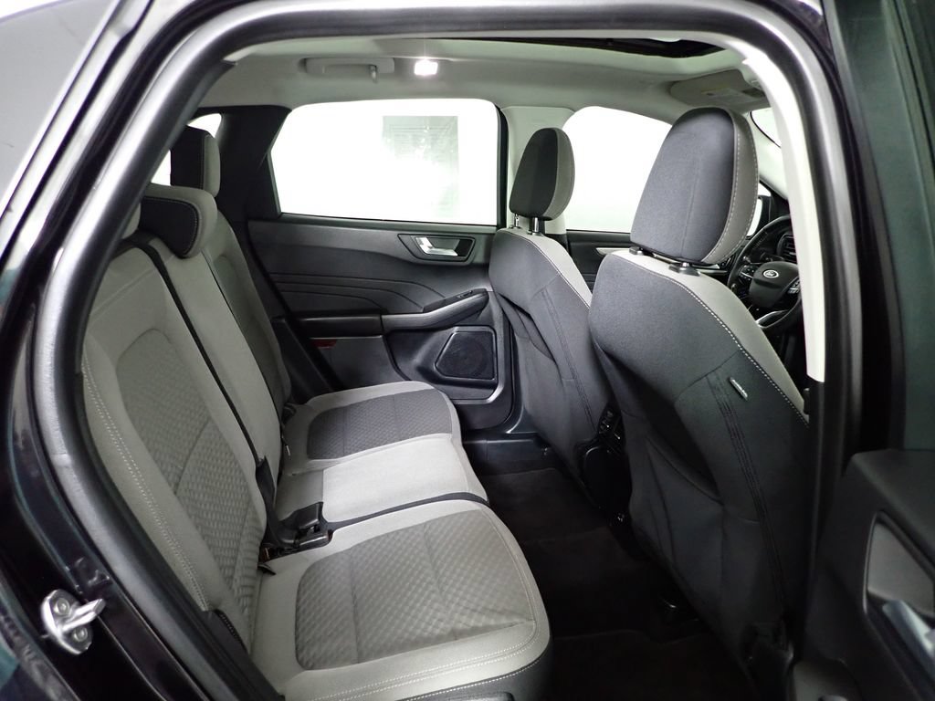 Used 2021 Ford Escape SE w/ Cold Weather Package FWD image 33
