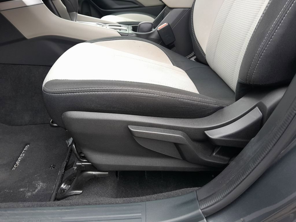 Certified 2023 Subaru Forester Base image 12